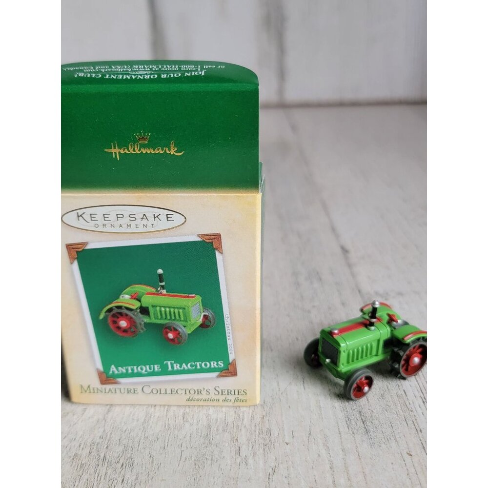 Hallmark antique tractors miniature ornament Xmas Farm‎